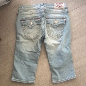 True Religion Blue Ankle Cropped Jeans with Distressed Details